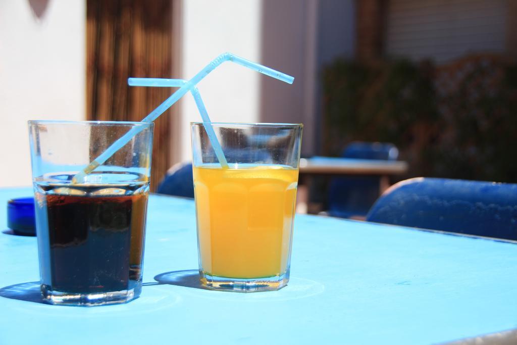 Hostal Portbou Zewnętrze zdjęcie