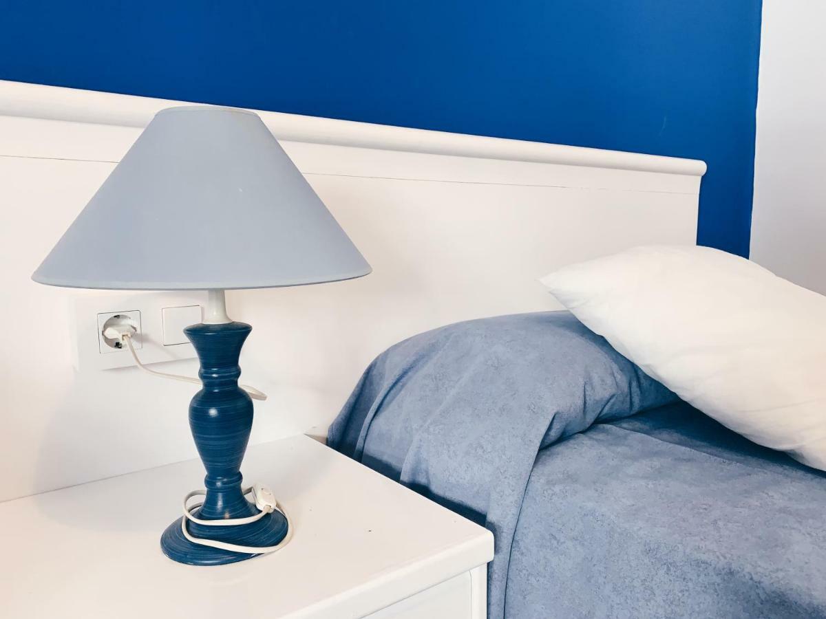 Hostal Portbou Zewnętrze zdjęcie