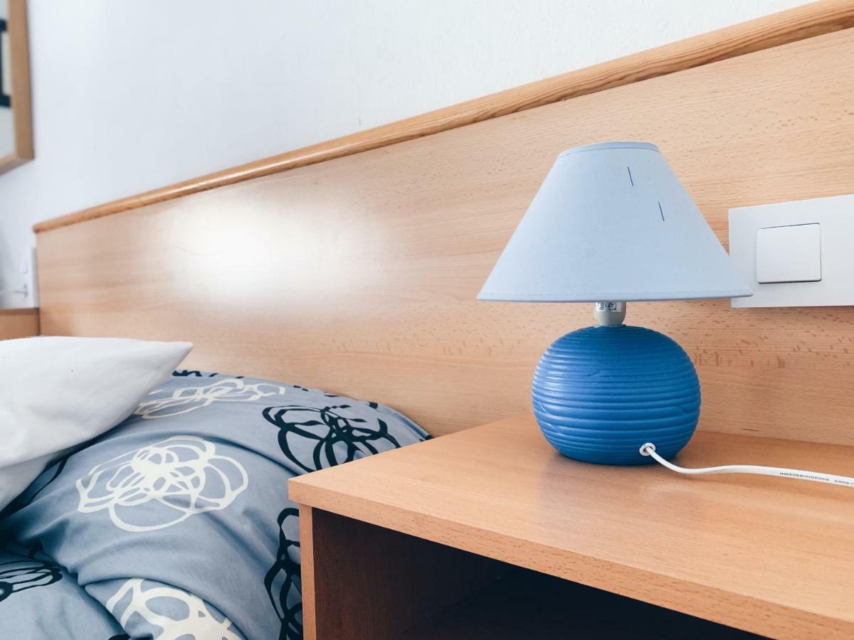 Hostal Portbou Zewnętrze zdjęcie